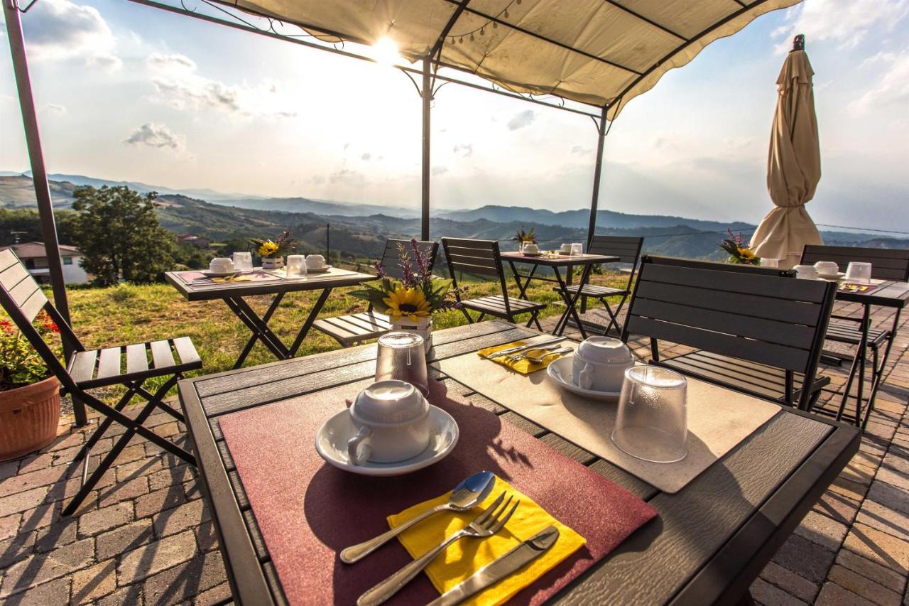 Ca' Del Passero B&B Vigoleno ภายนอก รูปภาพ
